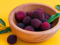 杨梅，久坐人群的健康小食，纤维优先的外食佳选