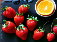 水果小百科，草莓的奇妙吃法与夜宵新选择